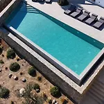 Amnos Mykonos - A Blue Eye Collection Villa *