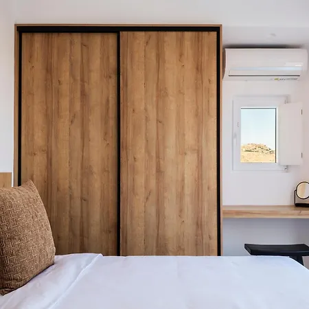 Willa Amnos Mykonos - A Blue Eye Collection *