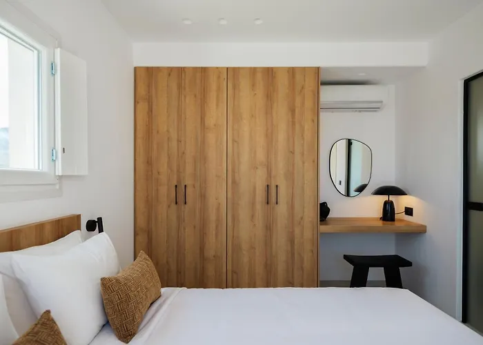 Amnos Mykonos - A Blue Eye Collection Villa *