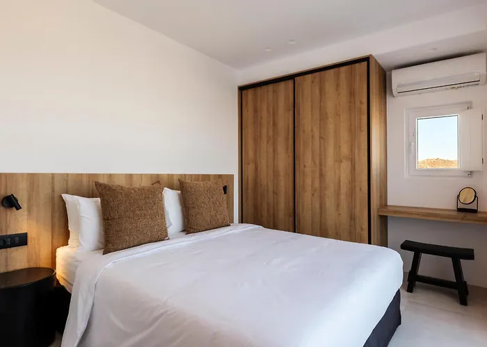 Amnos Mykonos - A Blue Eye Collection Villa *