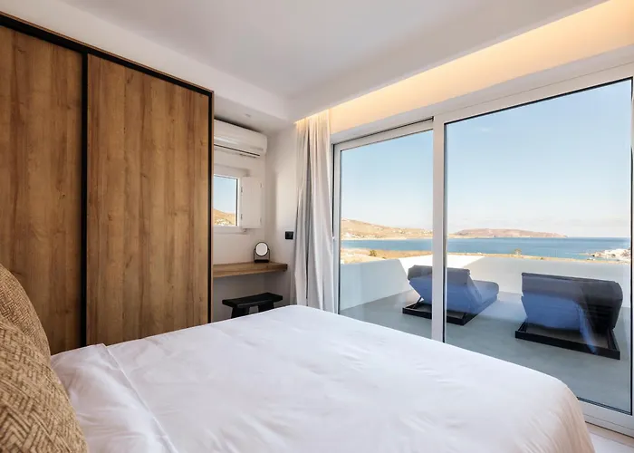 Amnos Mykonos - A Blue Eye Collection Villa *