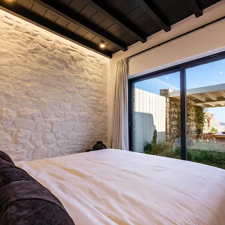 Amnos Mykonos - A Blue Eye Collection *