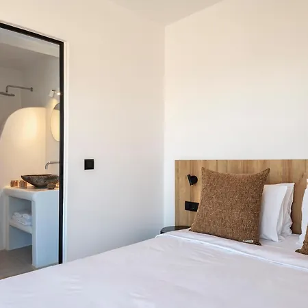 Villa Amnos Mykonos - A Blue Eye Collection