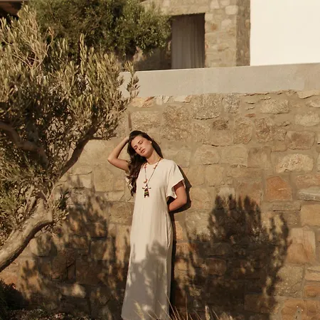 Amnos Mykonos - A Blue Eye Collection