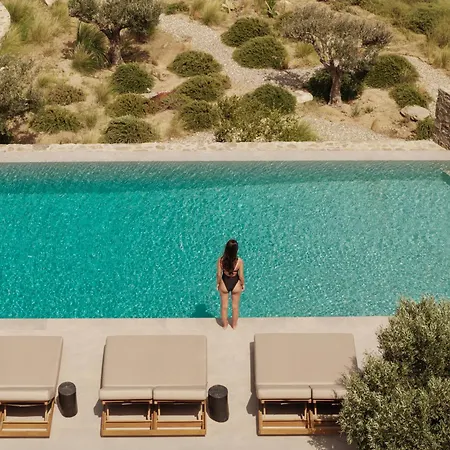 Amnos Mykonos - A Blue Eye Collection كالافاتيس