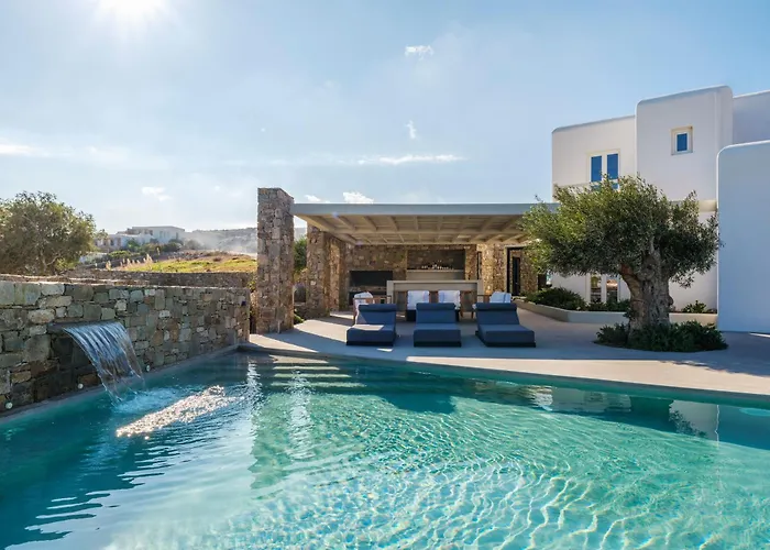 Amnos Mykonos - A Blue Eye Collection קלפטיס