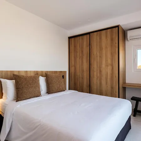 Amnos Mykonos - A Blue Eye Collection Villa *