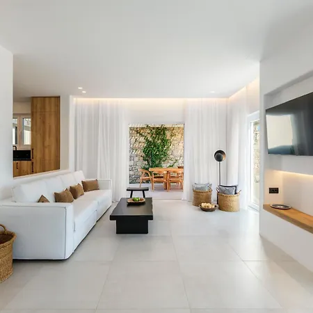 Amnos Mykonos - A Blue Eye Collection Villa *